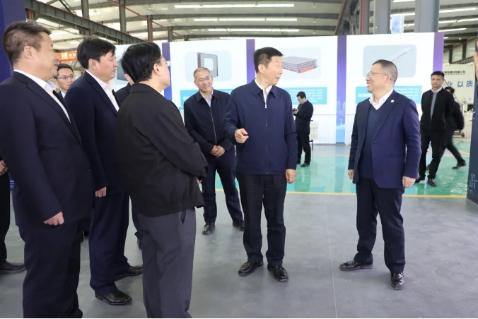 陜西省委常委、延安市委...